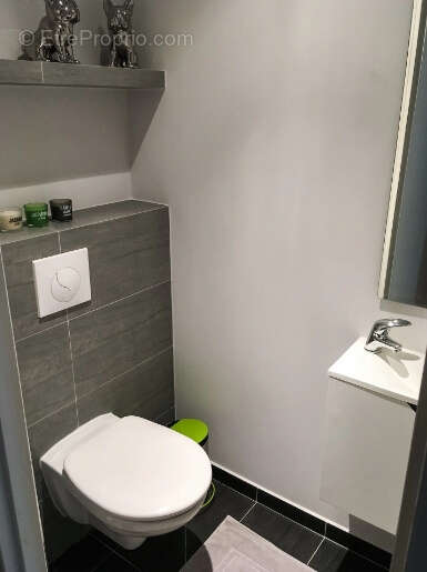 Cannes centre banane appartement 31m2 150m du palais des festivals vendu meublé - photo 6
