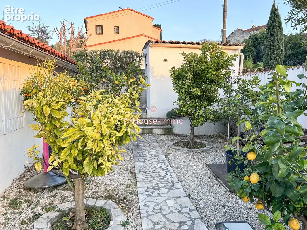 Maison 4 pièces 112 m² à vendre à Marseille-11e (13011) - photo 5