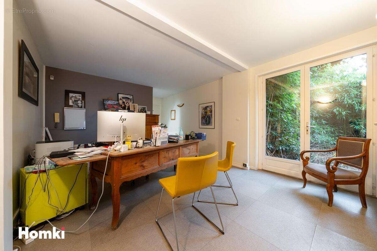 Commerce à MARCQ-EN-BAROEUL