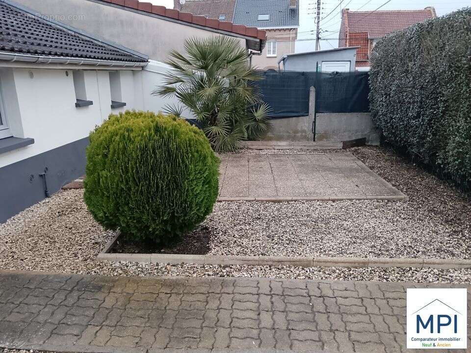 Maison 46 m² à Annay  - photo 11