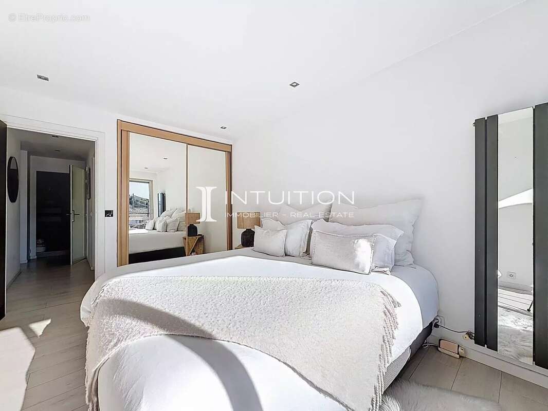 Appartement à LE CANNET