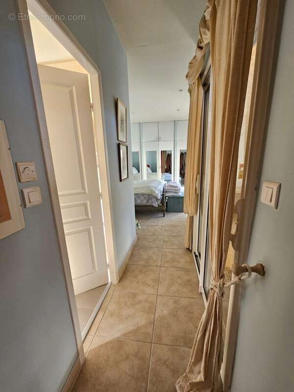 Maison 157 m² à Bouzigues  - photo 9