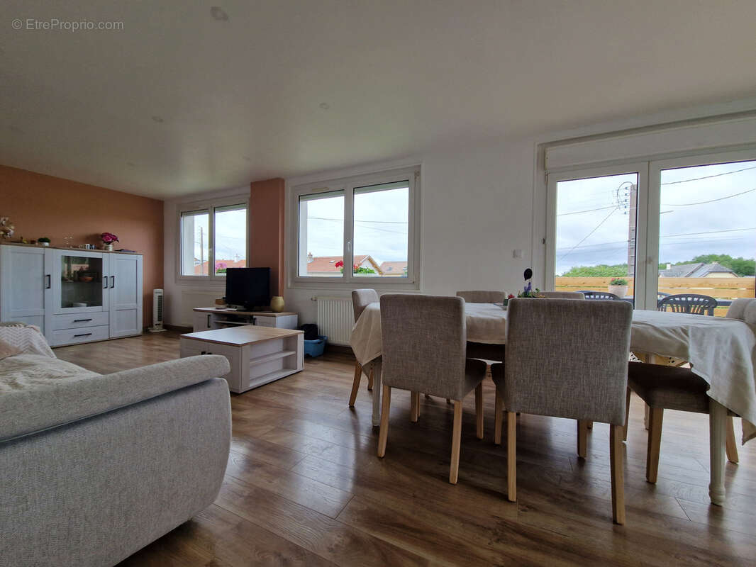 Maison à BLAINVILLE-SUR-L&#039;EAU