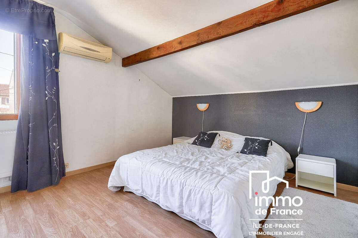 Maison à LE BLANC-MESNIL