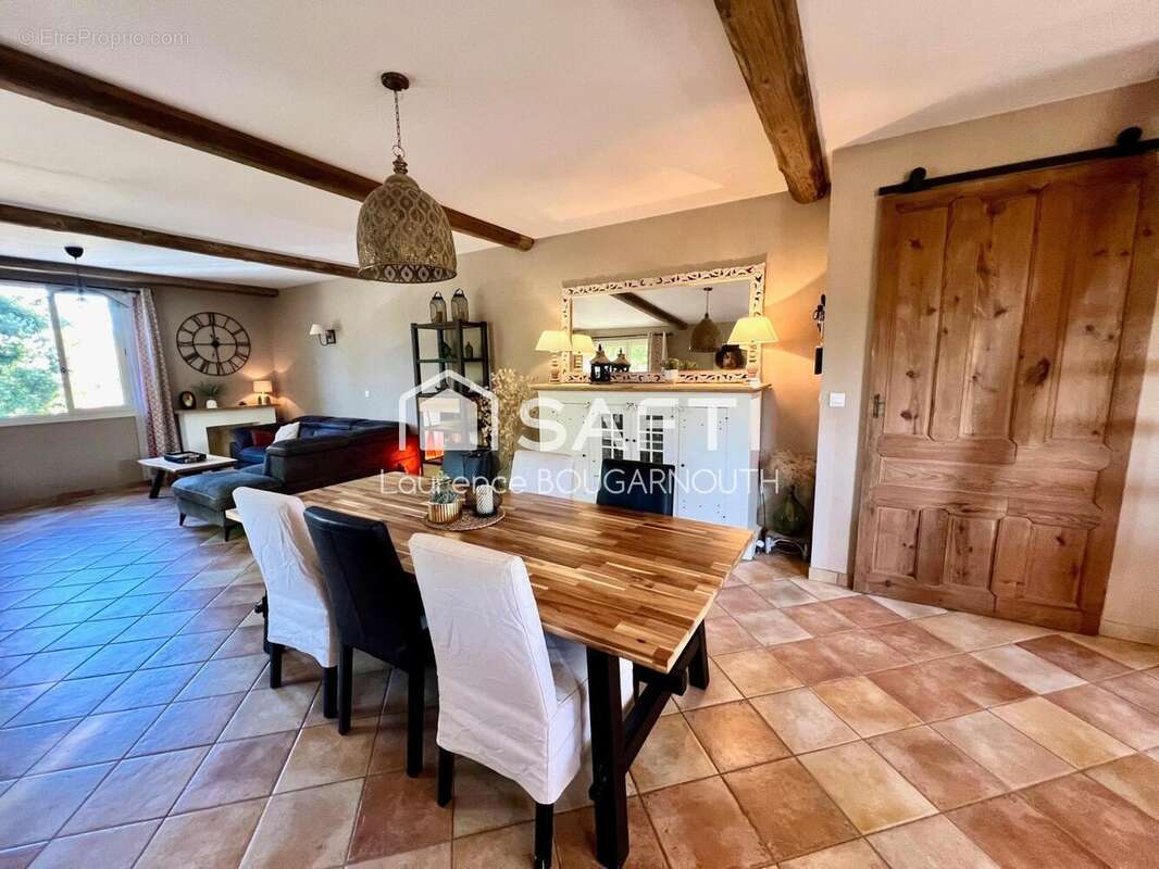 Photo 3 - Maison à VENEJAN