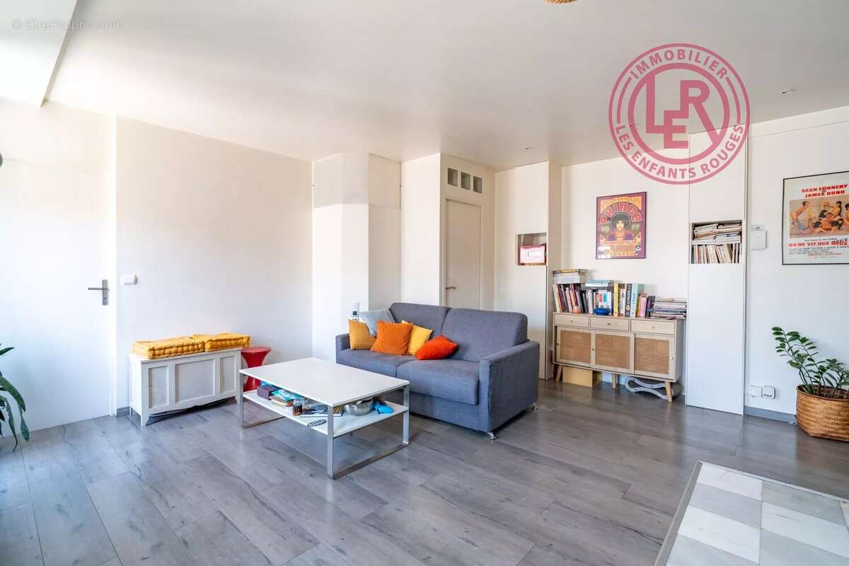 Appartement à PARIS-11E