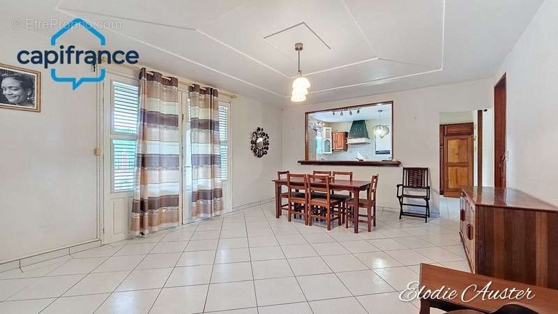 Maison à SAINTE-ROSE