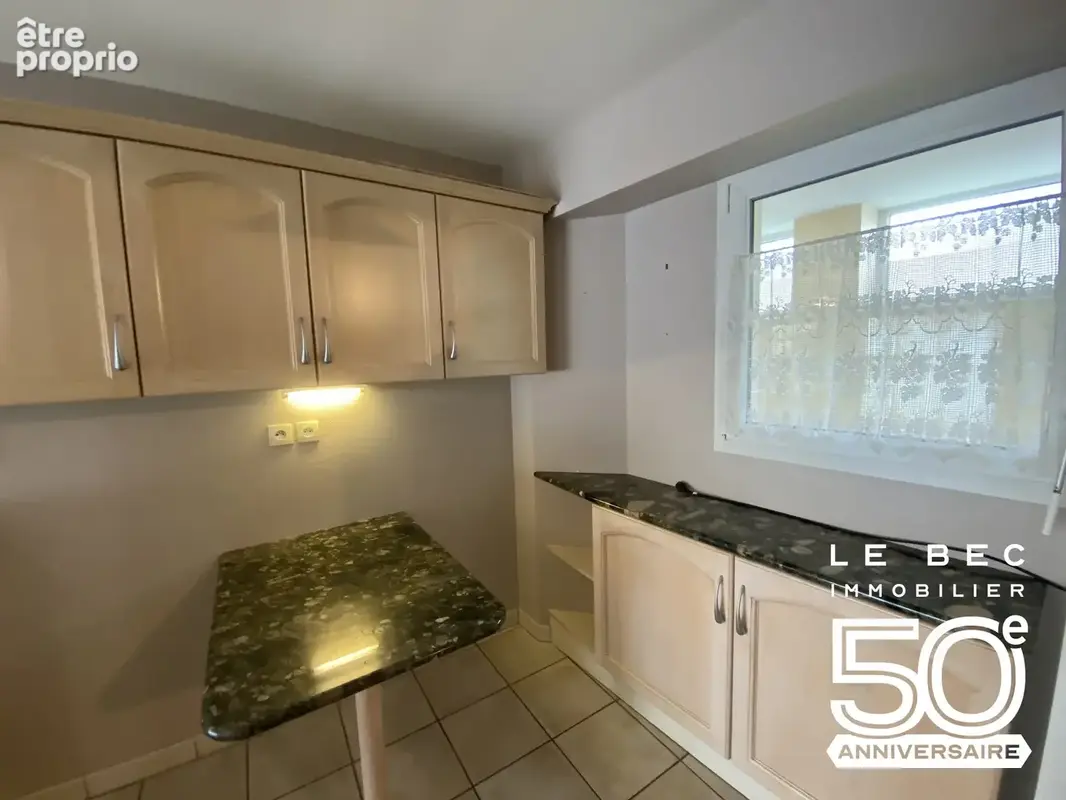 Appartement 5 pièces 100 m² à vendre à Vannes (56000) - photo 9