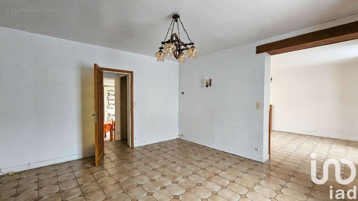 Photo 7 - Maison à MANTES-LA-VILLE