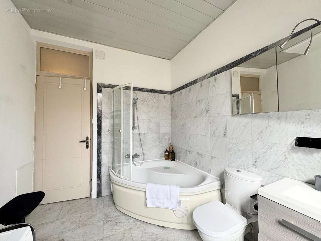 Appartement à BEAUSOLEIL