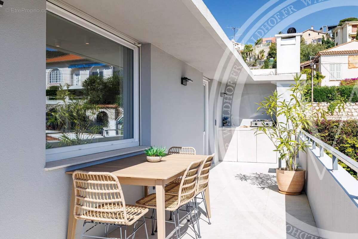 Appartement à VILLEFRANCHE-SUR-MER