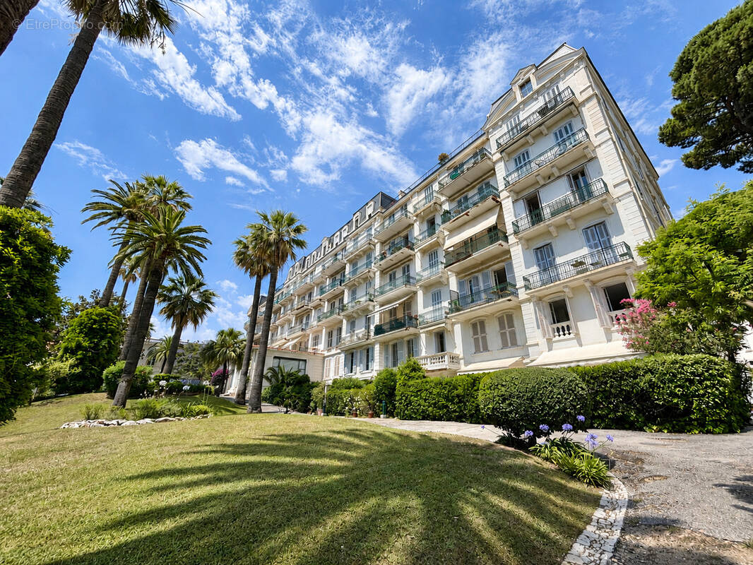 Appartement à CANNES