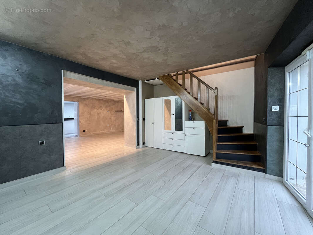 Appartement à ROZAY-EN-BRIE