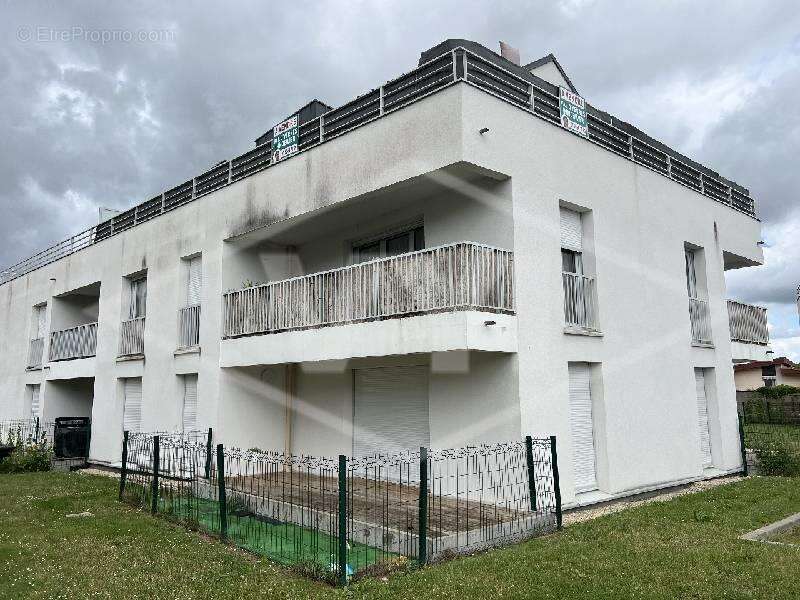 Appartement à COMBS-LA-VILLE