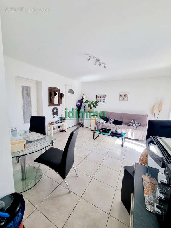 Affaire et Rare Draguignan F2 1 ét 2 terrasse vendu avec terrain de 180m et 2 places parkiing 159000€ dpe d - photo 5