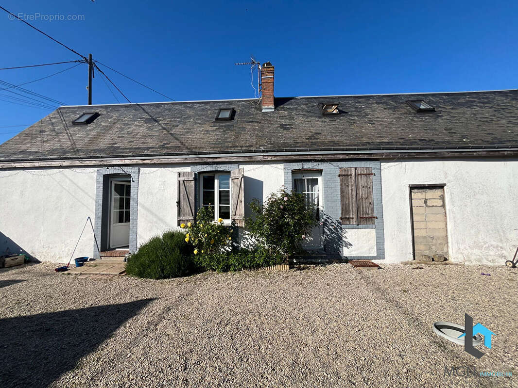 Maison à BOUVILLE