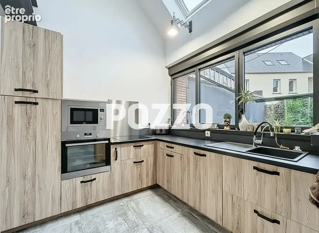 Maison La Haye 5 pièces115 m2 - coeur de bourg - vie de plain pied - parfait état - photo 4