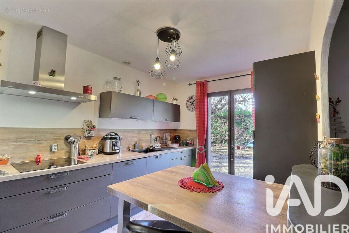 Photo 8 - Maison à FOX-AMPHOUX