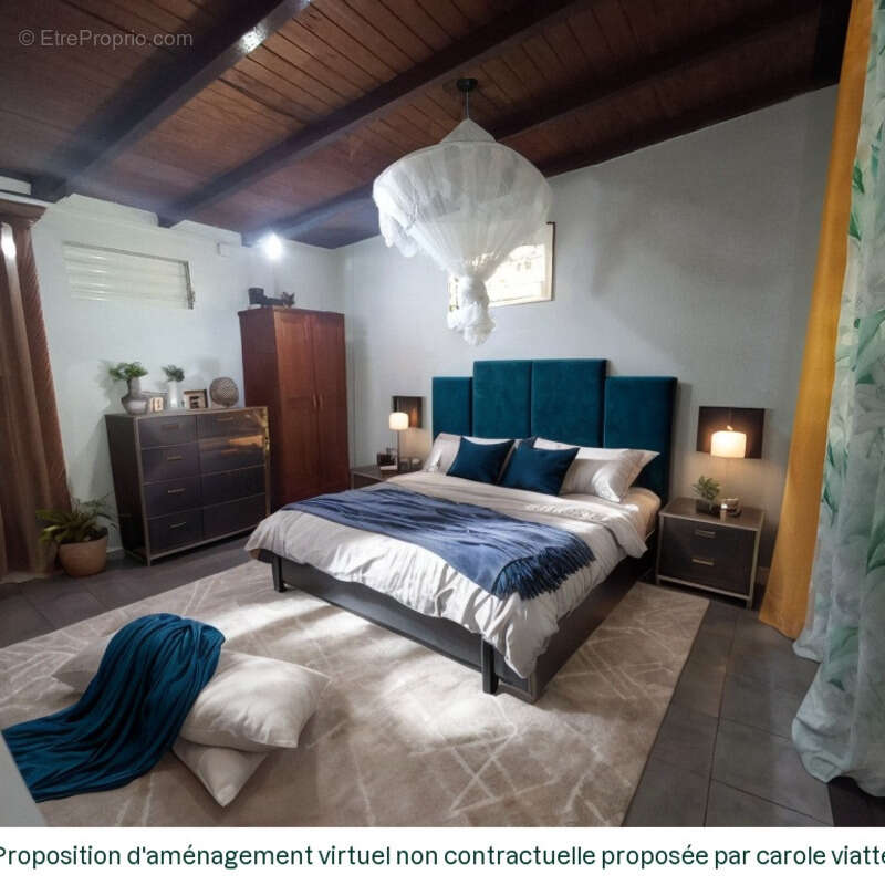 Maison à PETIT-BOURG