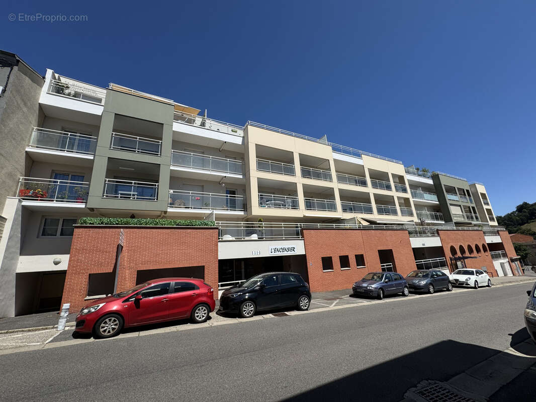 Appartement à LA FOUILLOUSE