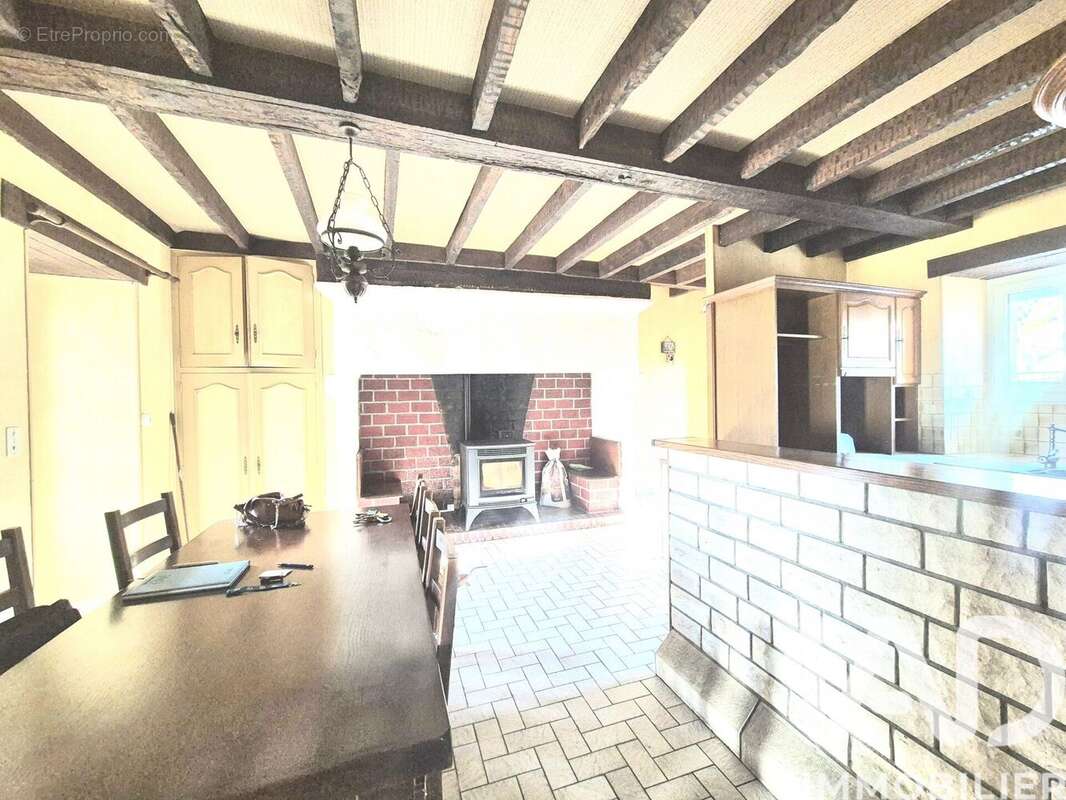 Photo 4 - Maison à JUGEALS-NAZARETH