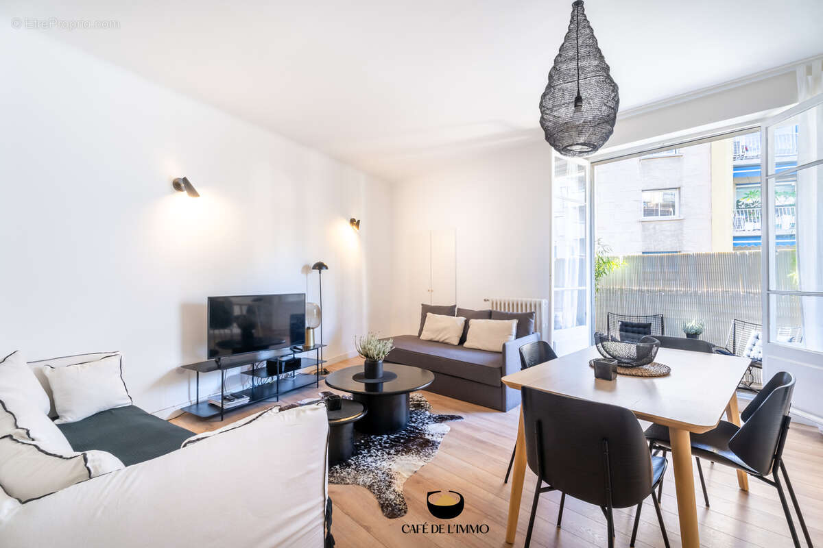 Appartement à MARSEILLE-8E