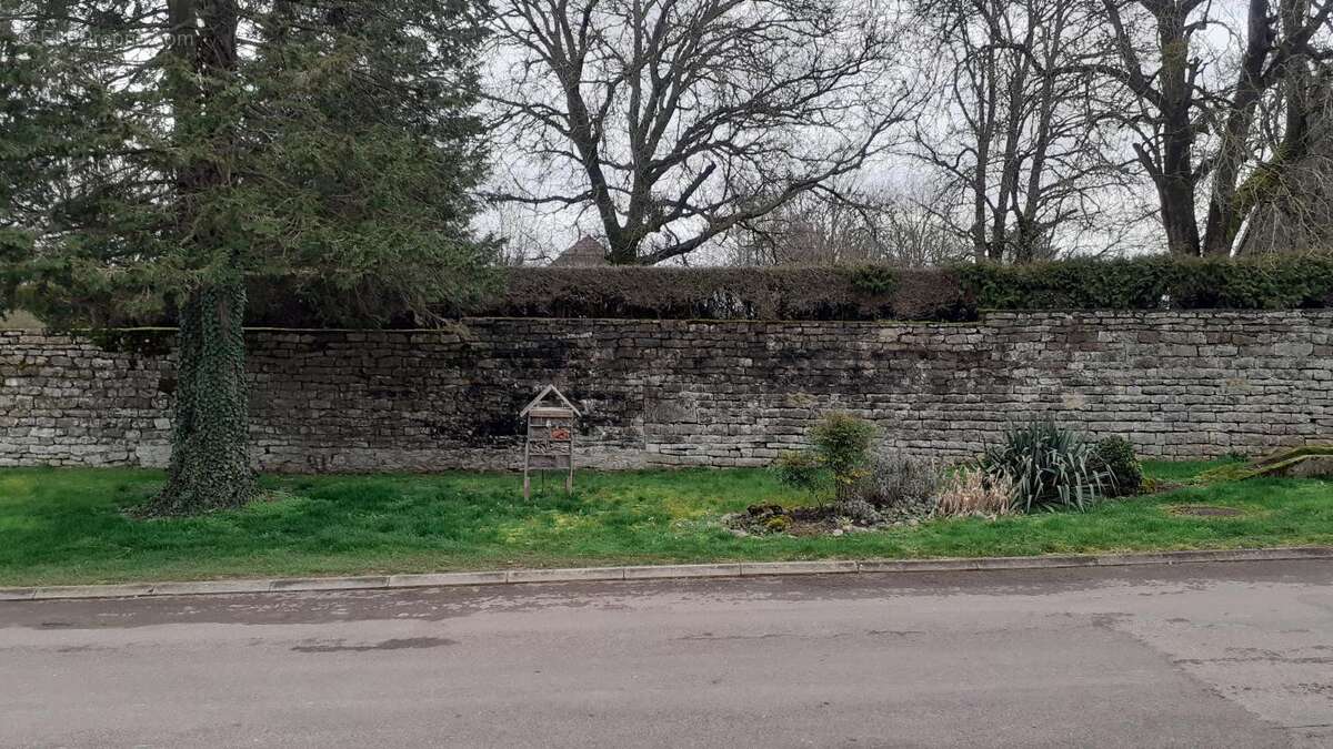 Demeure  à réinventer au cœur d’un parc de 3 700 m² - photo 11