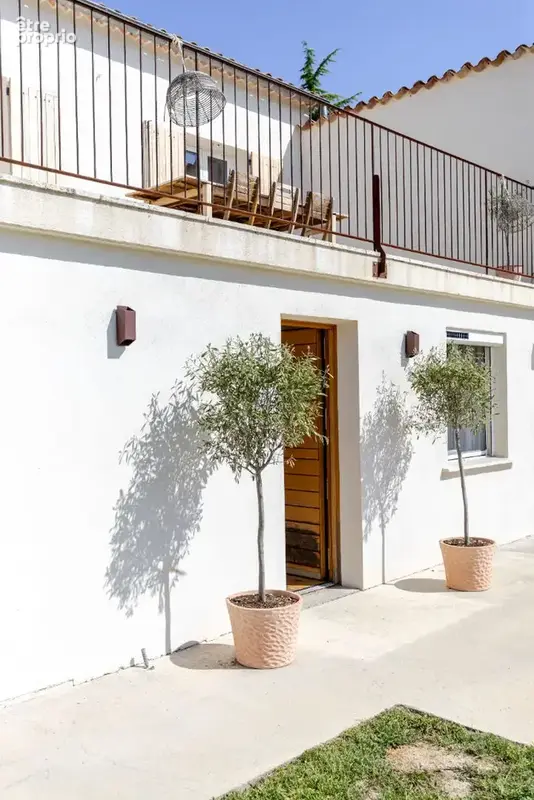 À Reillanne - Maison rénovée, 5 chambres, piscine, vue dégagée - photo 15