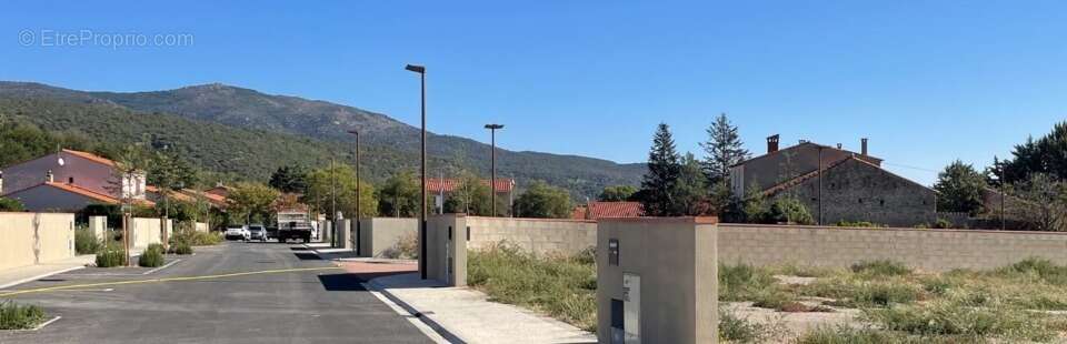 Terrain à PRADES
