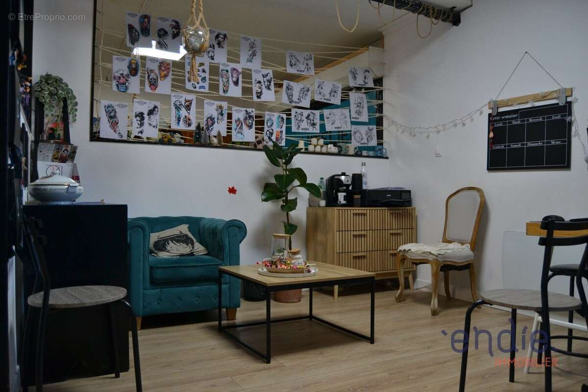 Appartement à SALERNES