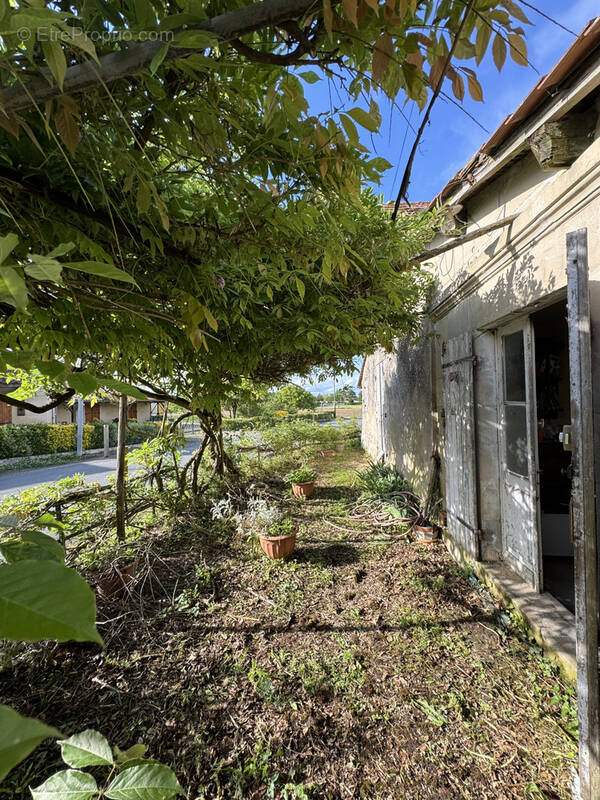 Maison à LAMONZIE-SAINT-MARTIN
