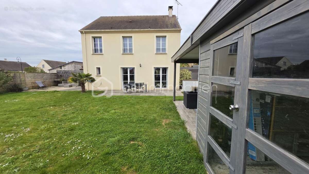 Maison à MONTEREAU-SUR-LE-JARD