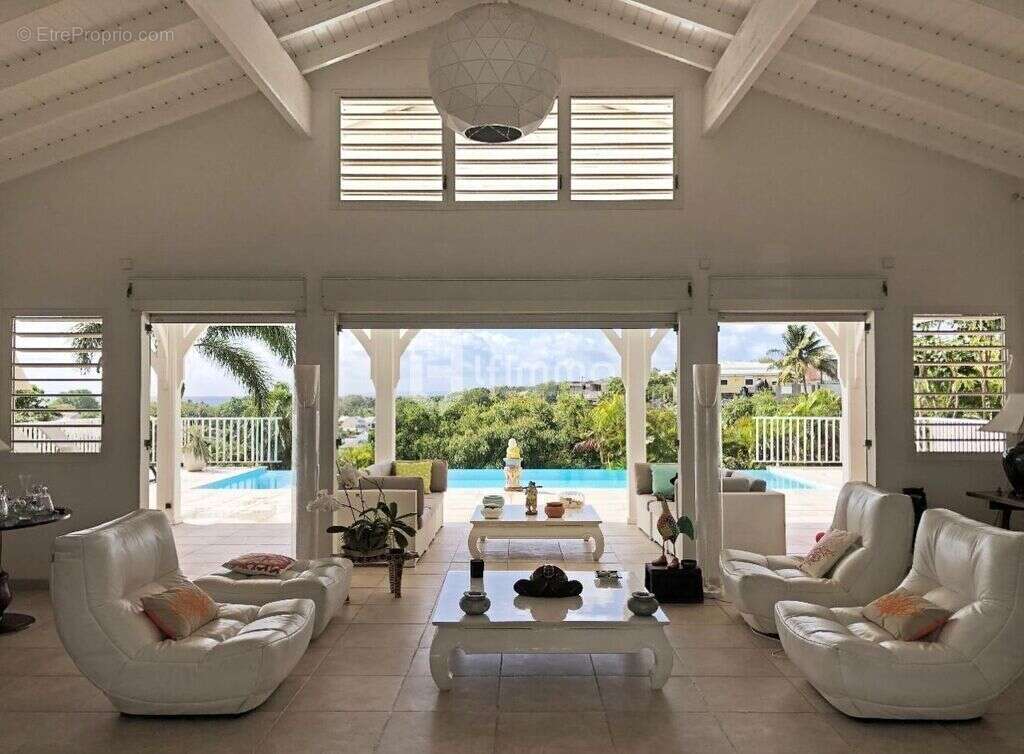 Maison à SAINTE-ANNE