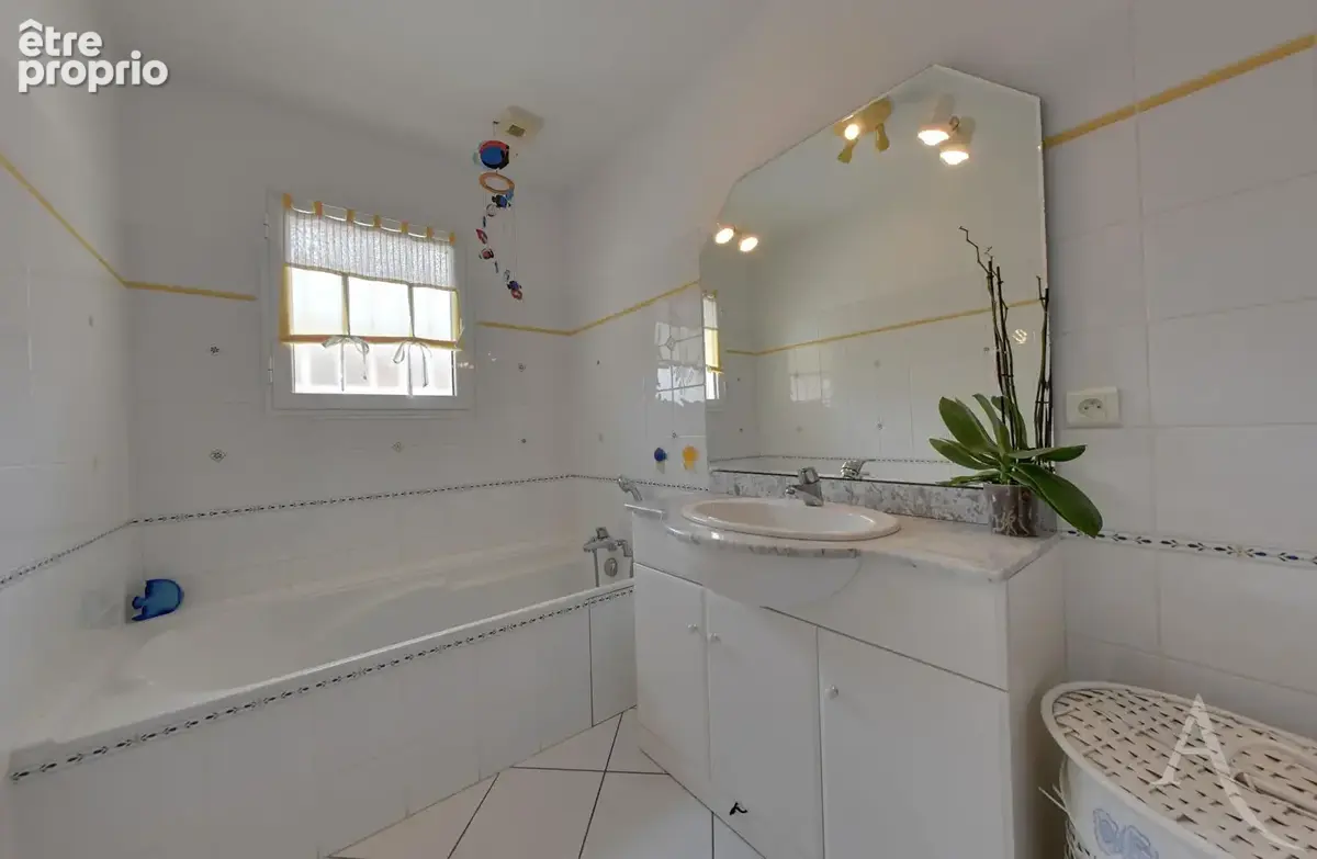 Maison  plain pied 4 pièces de 114,6 m² Azur - photo 5