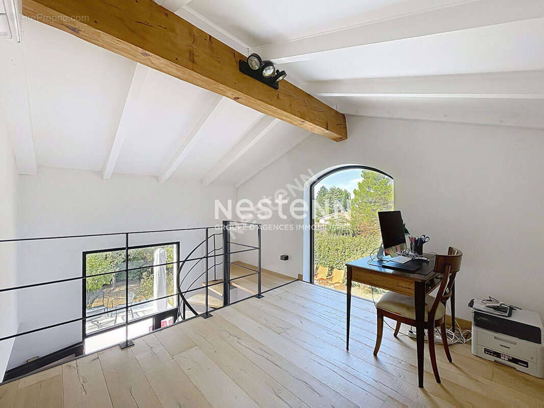 Maison à LOURMARIN