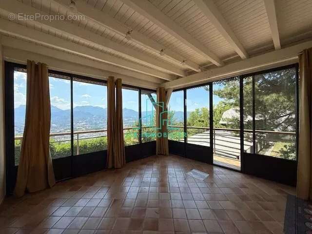 Maison à SAINT-ALBAN-LEYSSE