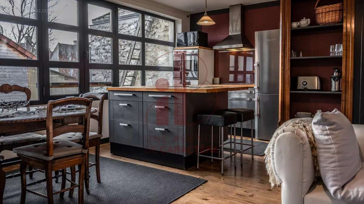 Maison à FONTAINEBLEAU