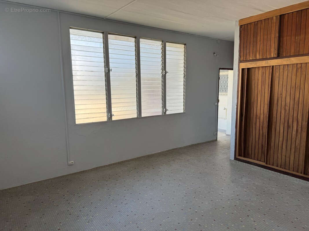 Appartement à CAPESTERRE-BELLE-EAU