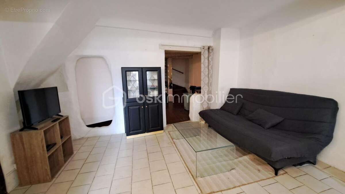 Appartement à LORGUES