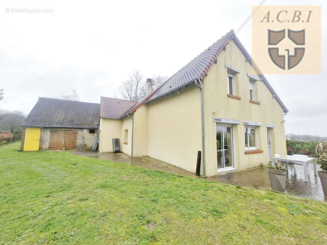 Maison à BEAUCHENE