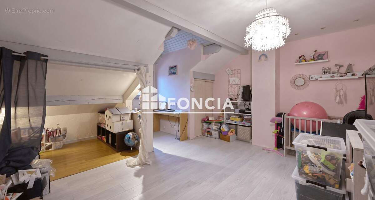 Maison à LES MARCHES