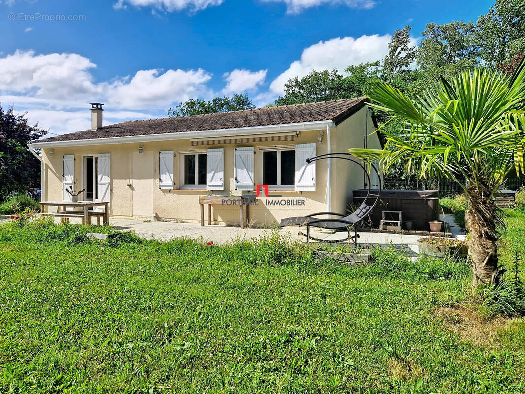 Maison à SAINT-ANDRE-DE-CUBZAC