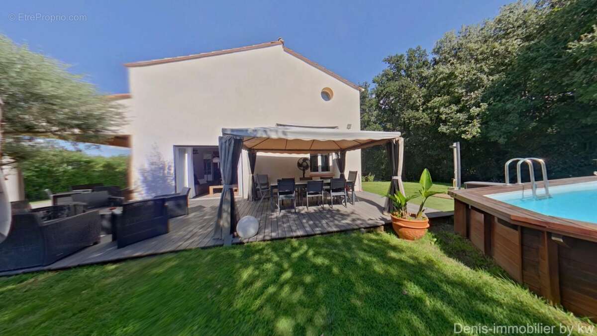 Maison à LES CLUSES