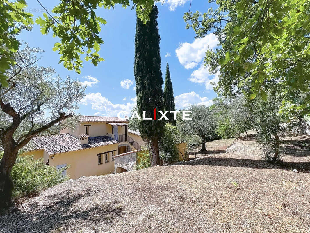 Maison à MONTAUROUX