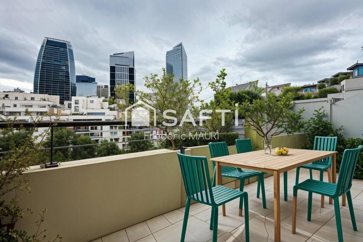 Photo 1 - Appartement à COURBEVOIE