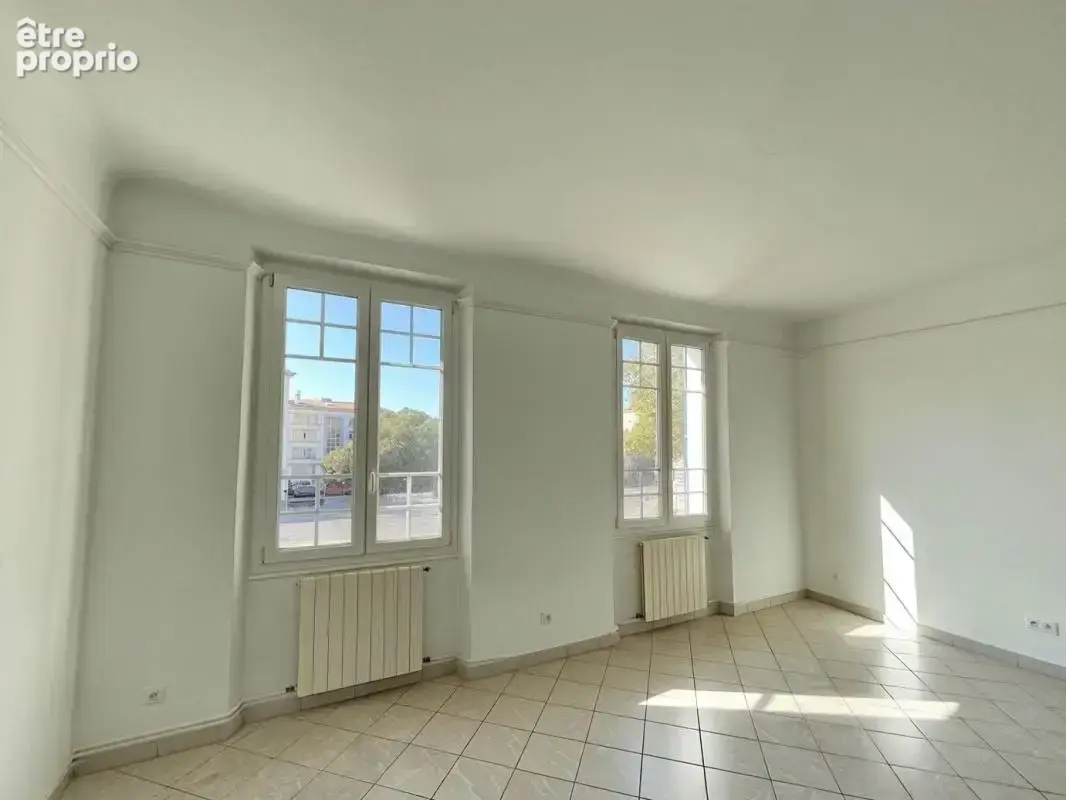 Maison de Charme Art-Déco et ses dépendances avec jardin et terrasse - Toulon (83200) - photo 12