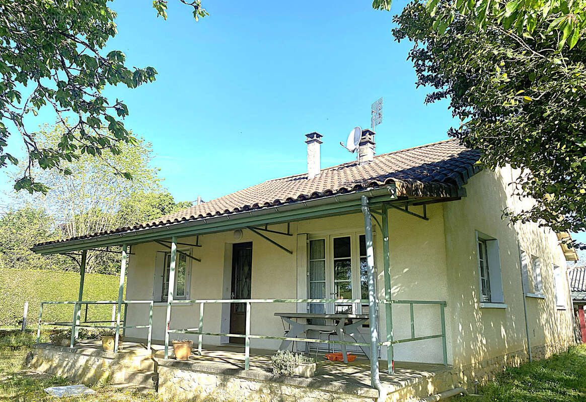 Maison à NEGRONDES