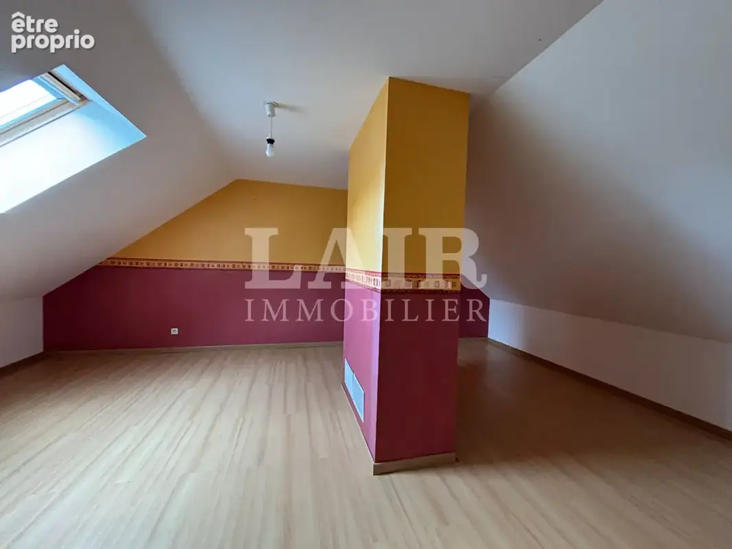 Pavillon à vendre à Magny le Desert - Ref O15651 - photo 9