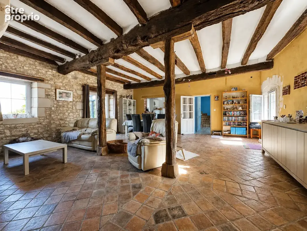 Propriété de charme de 263m2, avec piscine et activité de chambres d’hôtes - photo 3