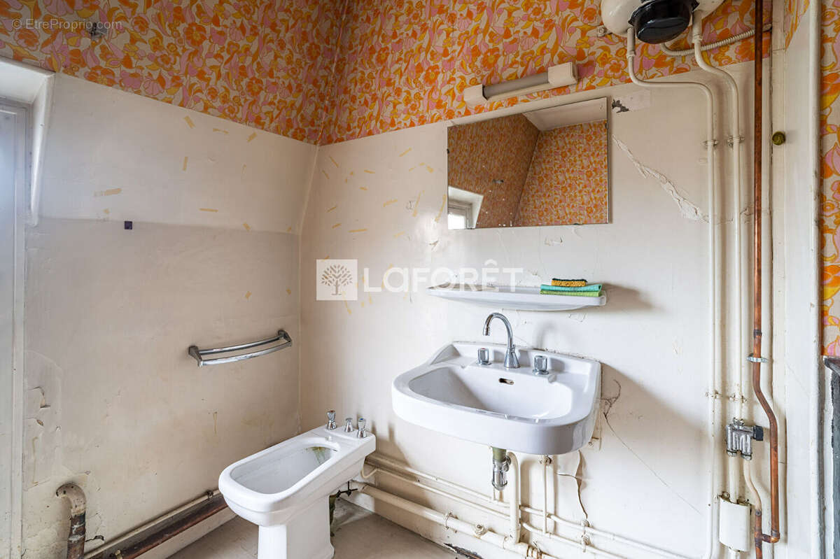 Studio - 16m2 - secteur carnot - plan optimal - vue degagee - photo 6